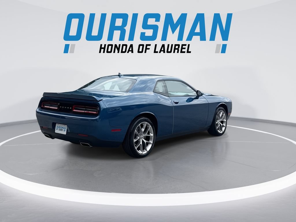 Used 2021 Dodge Challenger SXT w/ Plus Package RWD image 8