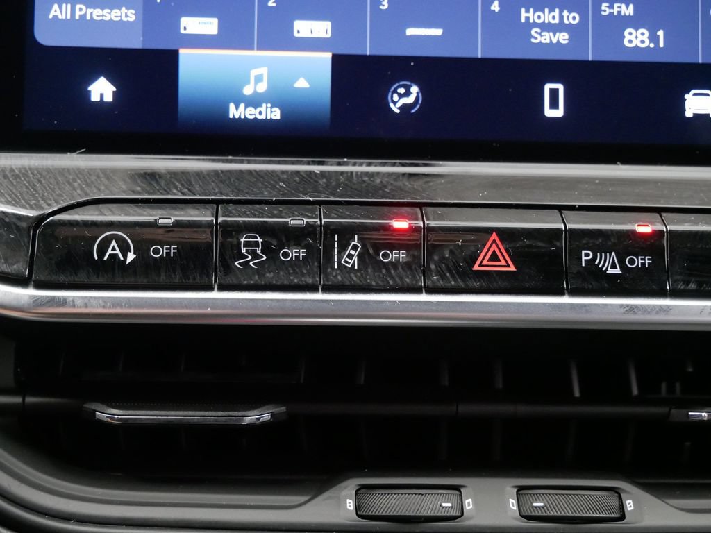 New 2026 Jeep Compass Limited AWD/4WD image 26