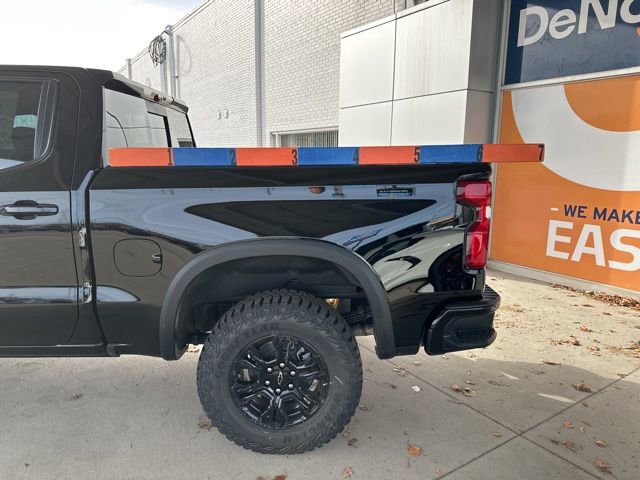 New 2026 Chevrolet Silverado 1500 ZR2 image 13