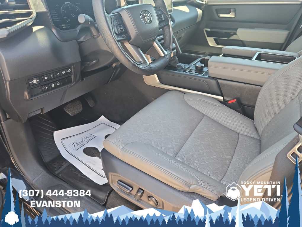 Used 2025 Toyota Tundra Limited AWD/4WD image 19