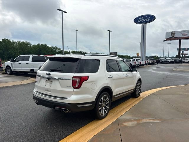 Used 2018 Ford Explorer Platinum AWD/4WD image 5