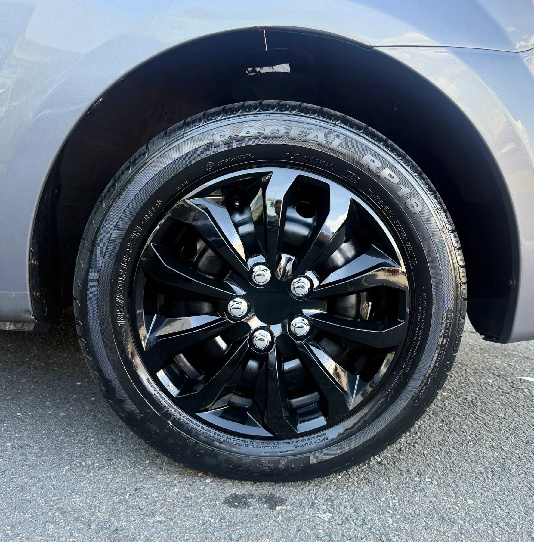 Used 2011 Chevrolet Aveo LT w/ Power and Convenience Package FWD image 35