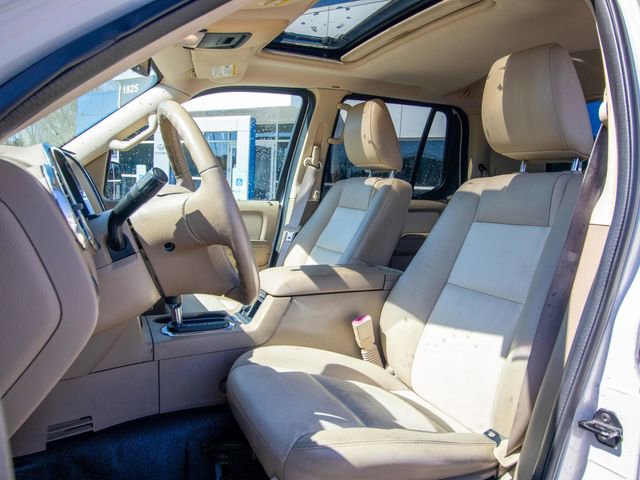 Used 2010 Ford Explorer Sport Trac Limited image 8