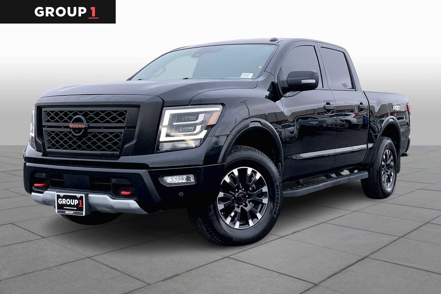 Used 2020 Nissan Titan PRO-4X w/ Pro-4x Convenience Package image 1