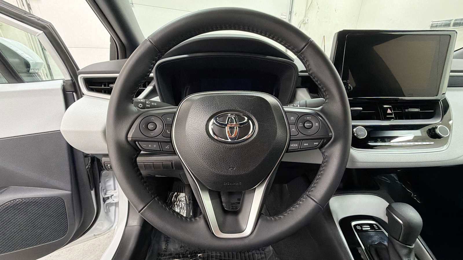 Certified 2026 Toyota Corolla SE FWD image 16