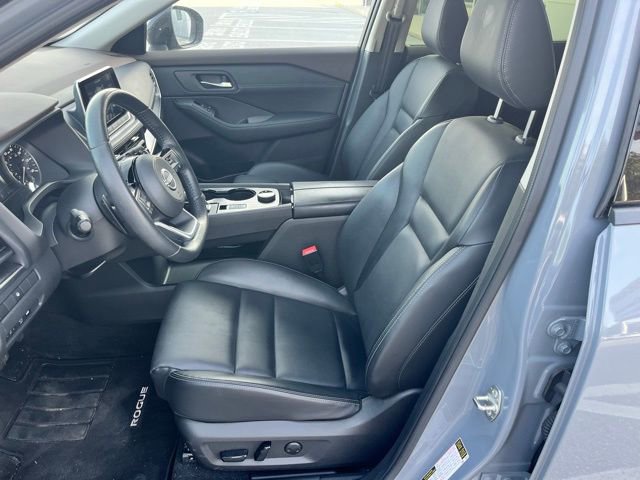 Certified 2023 Nissan Rogue SV w/ SV Premium B Package AWD/4WD image 12