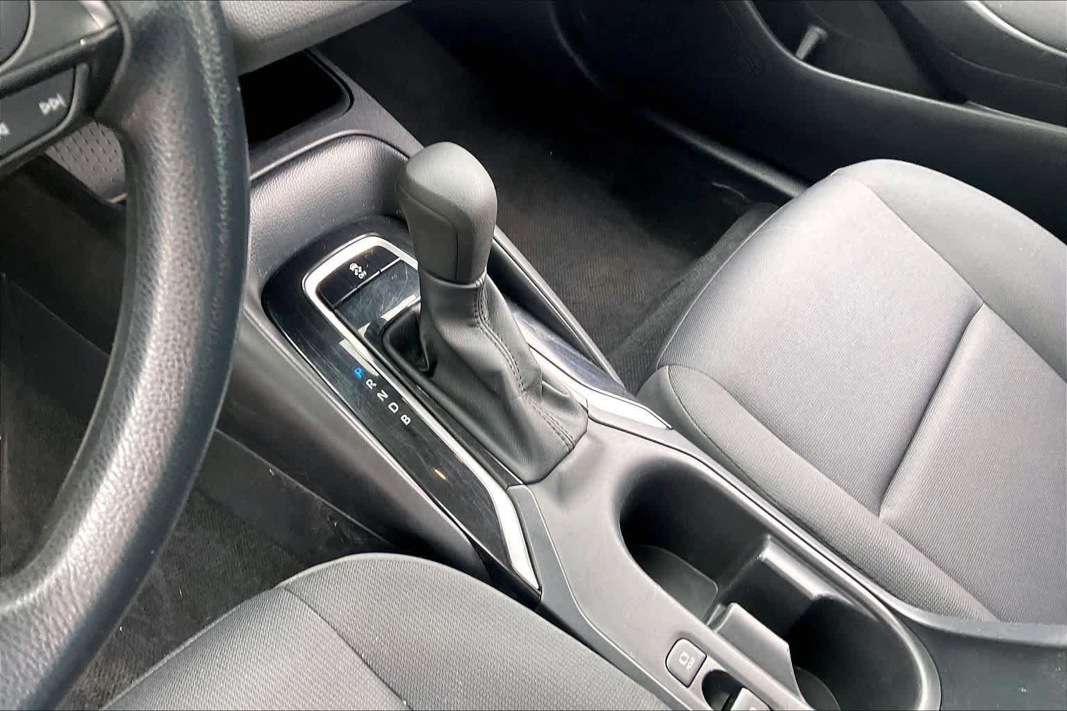 Used 2023 Toyota Corolla LE FWD image 16