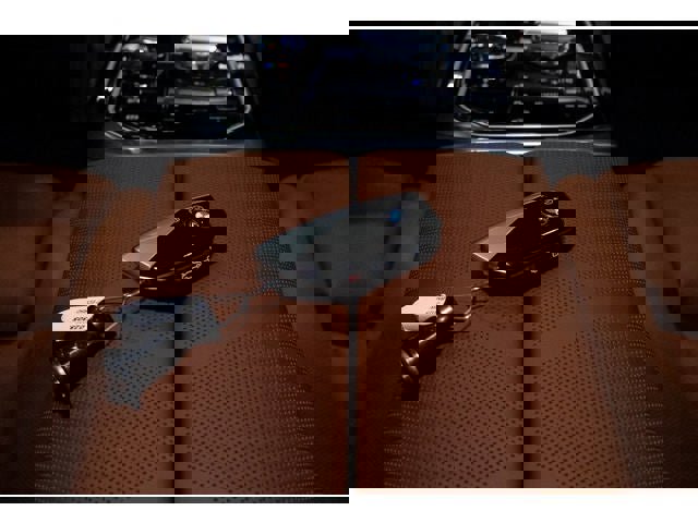 Used 2025 BMW i7 eDrive50 w/ Premium Package image 86