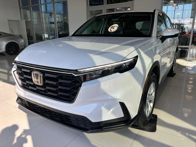 Used 2023 Honda CR-V LX image 2