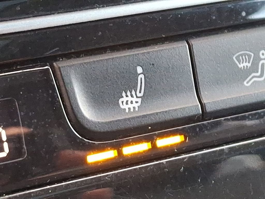 Used 2019 Volkswagen Atlas SEL image 25