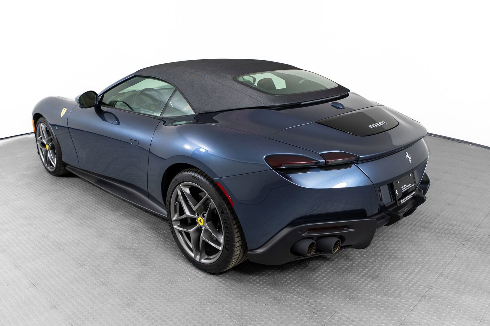 Certified 2025 Ferrari Roma Spider image 19