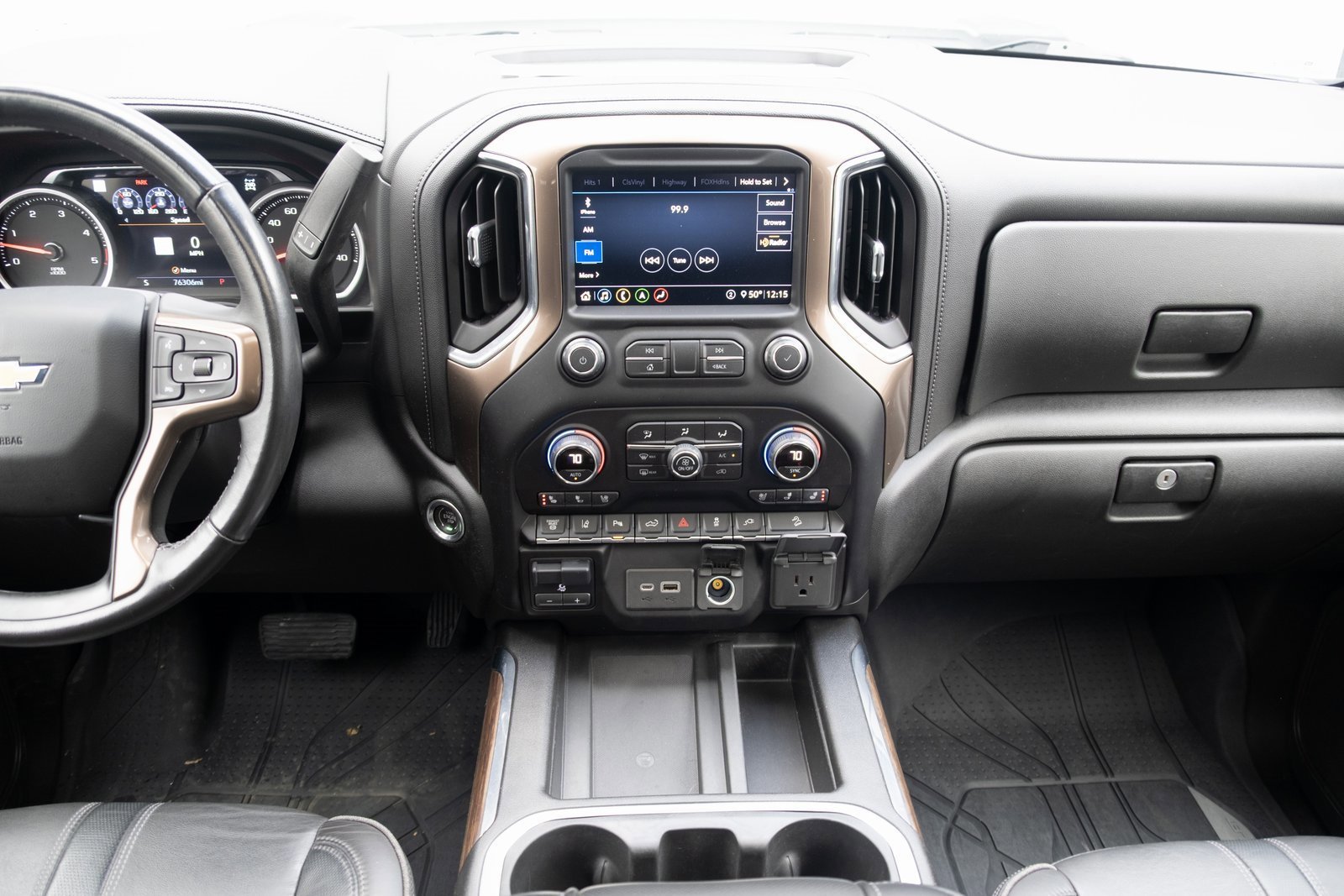 Used 2020 Chevrolet Silverado 3500 High Country w/ Technology Package image 24