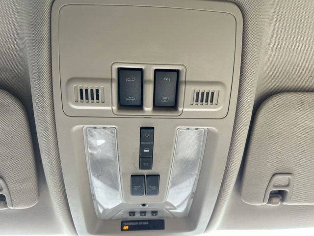 Used 2011 Cadillac SRX Luxury FWD image 35