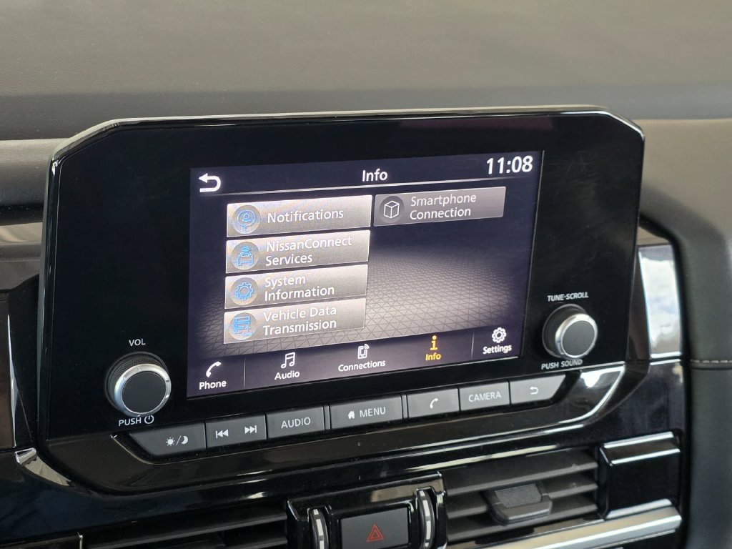 Used 2024 Nissan Pathfinder SV FWD image 13