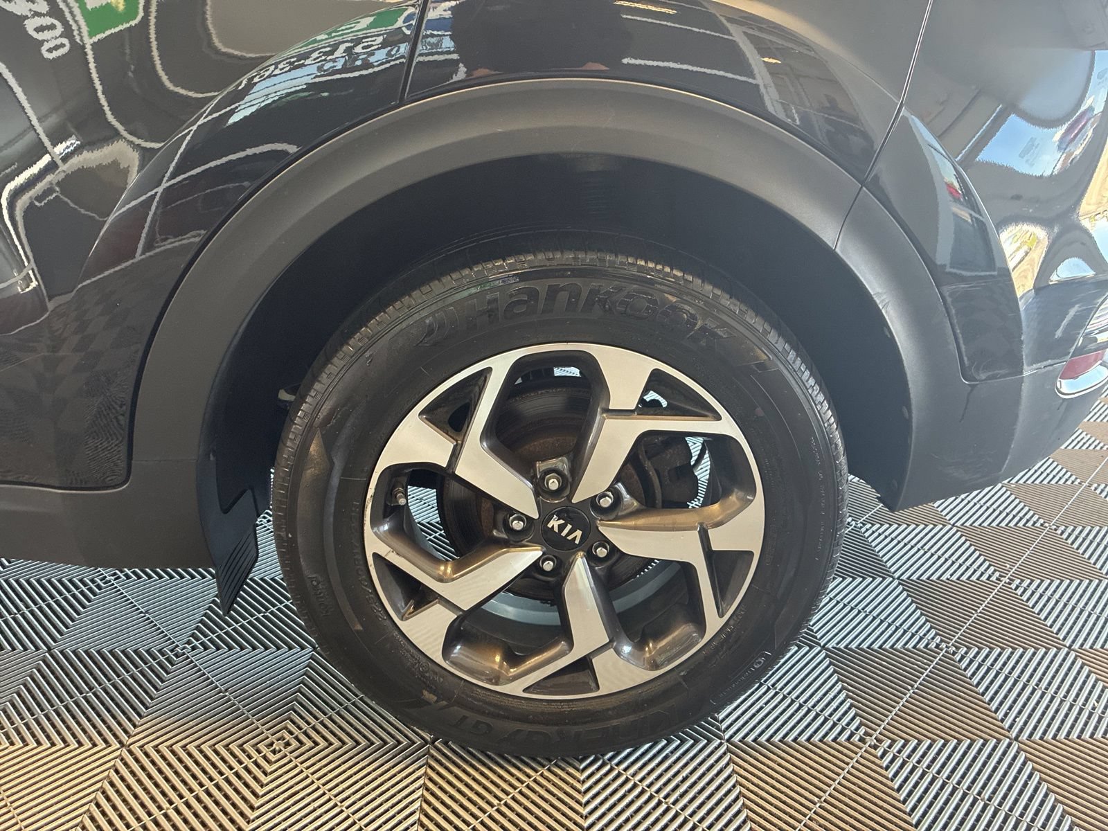 Used 2020 Kia Sportage LX w/ LX Popular Package AWD/4WD image 7