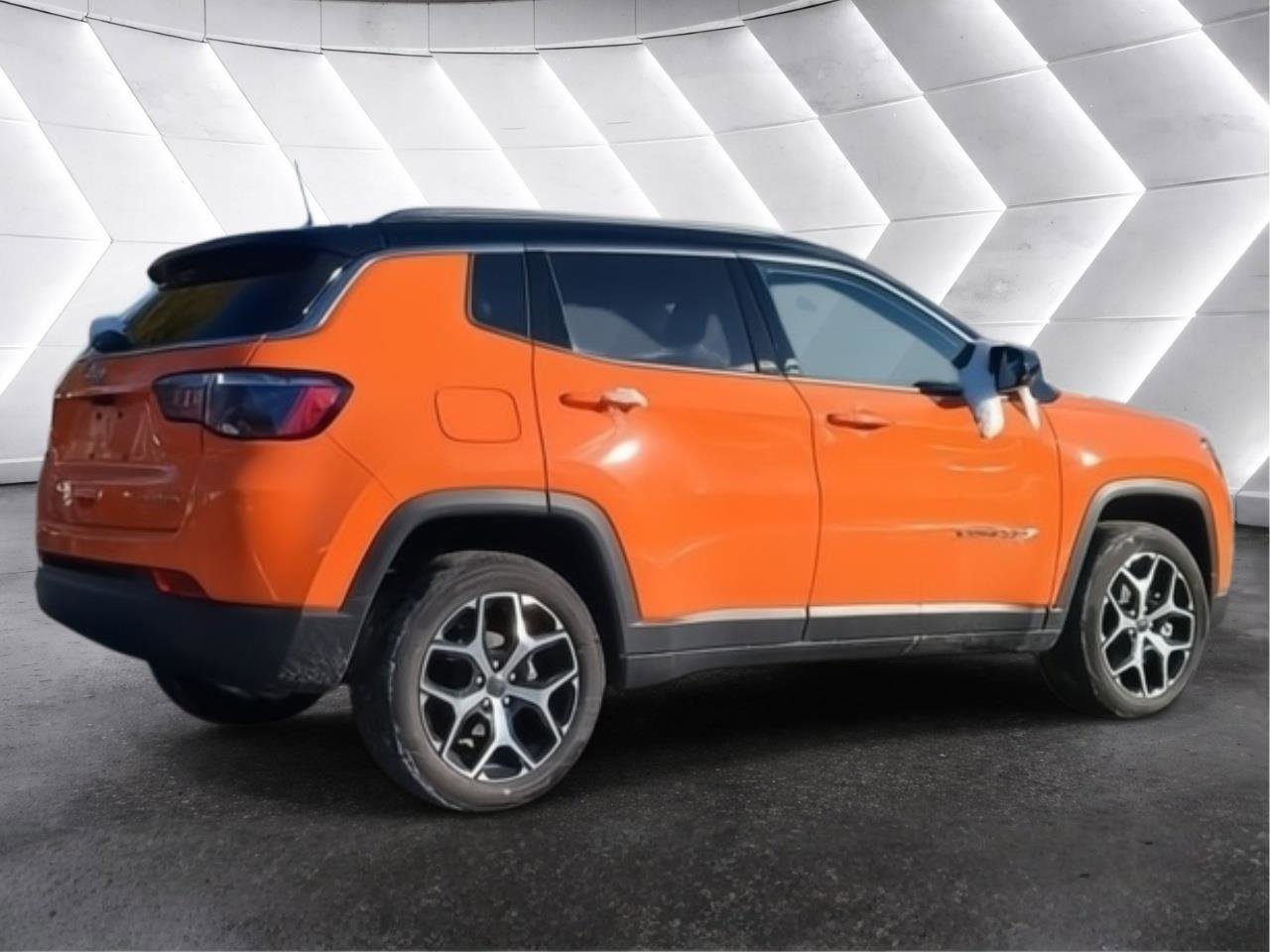 New 2026 Jeep Compass Limited w/ Sun, Sound & Navigation Group AWD/4WD image 5