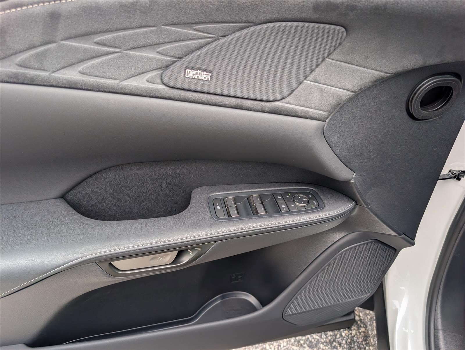 New 2026 Lexus RX 350 AWD w/ Convenience Package image 16