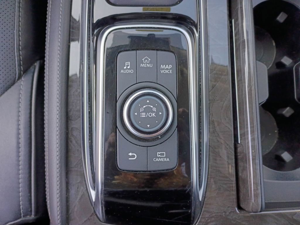 Used 2024 INFINITI QX80 Luxe image 49