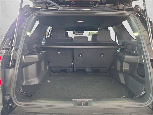 Used 2026 Toyota 4Runner SR5 AWD/4WD image 6