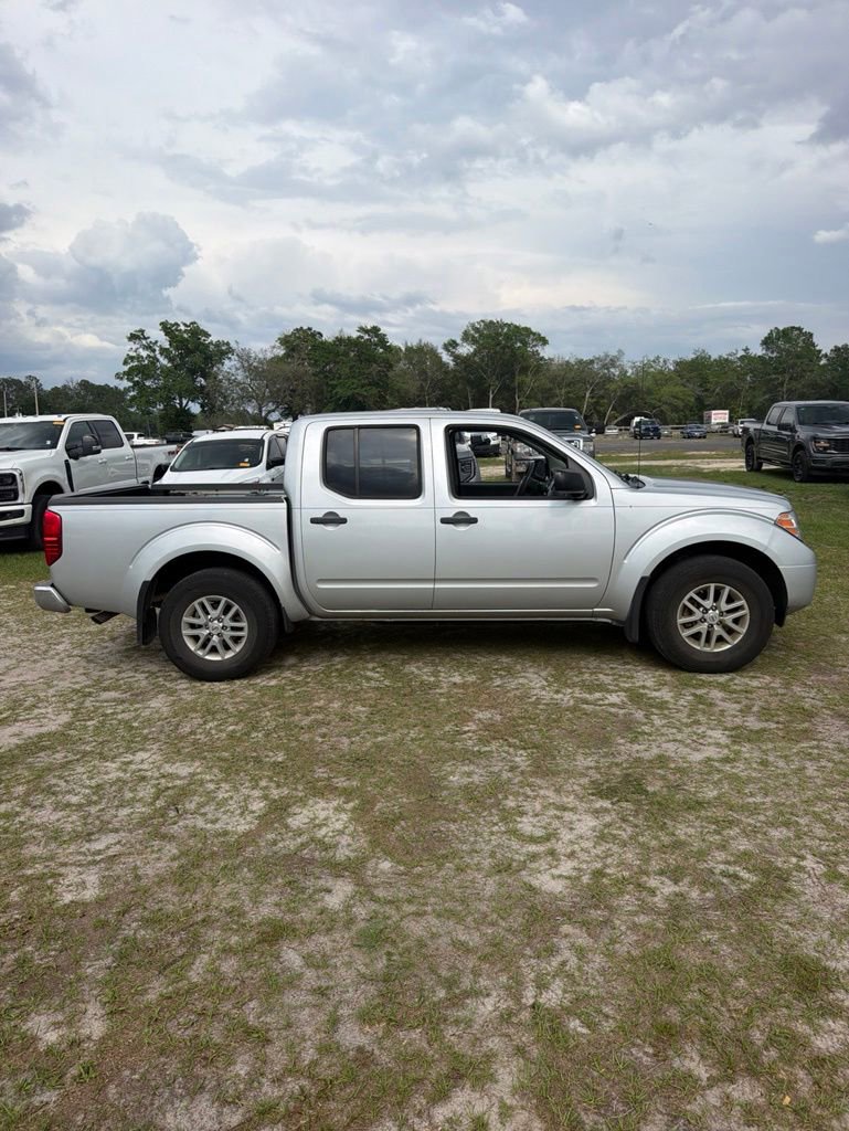 Used 2019 Nissan Frontier SV w/ Value Truck Package RWD image 6