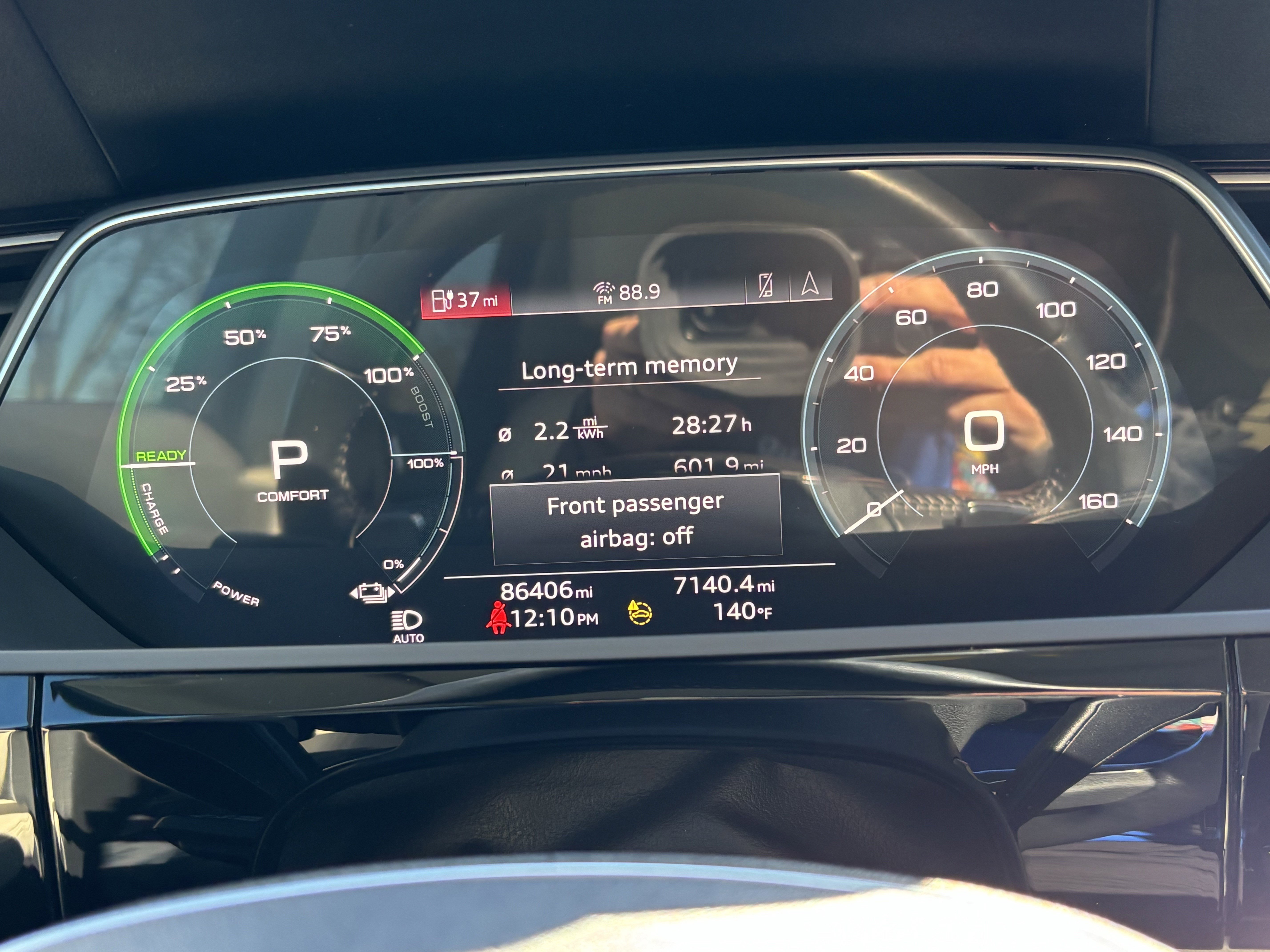 Used 2021 Audi e-tron Premium Plus image 21