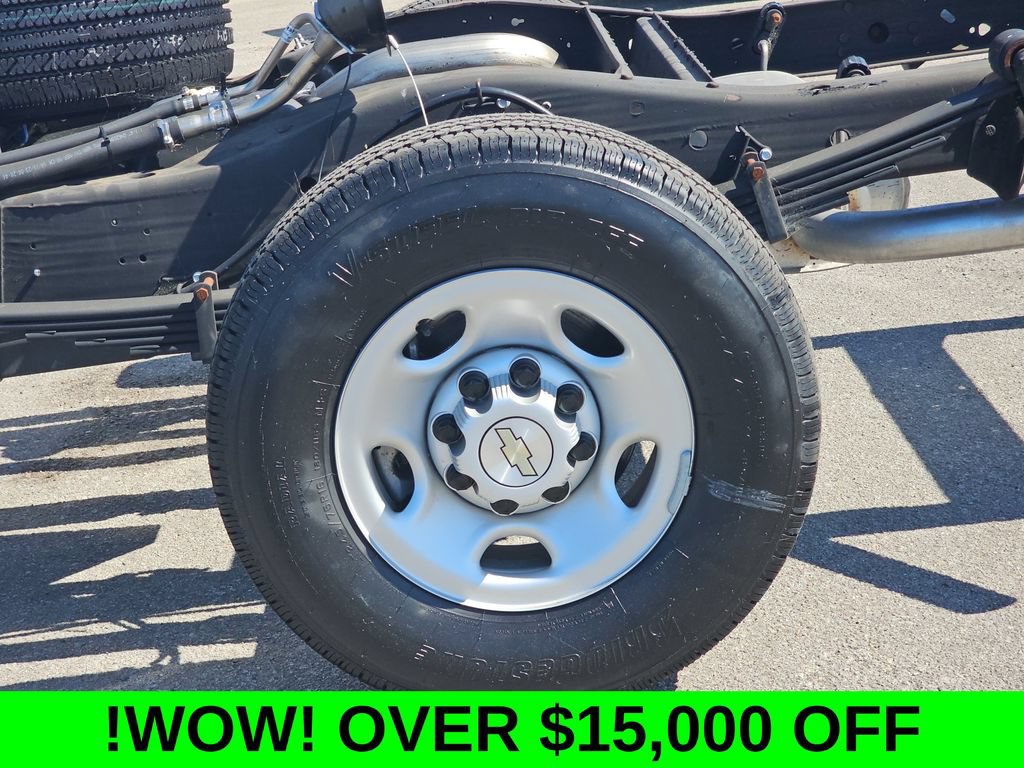 New 2023 Chevrolet Express 3500 w/ Power Convenience Package RWD image 35