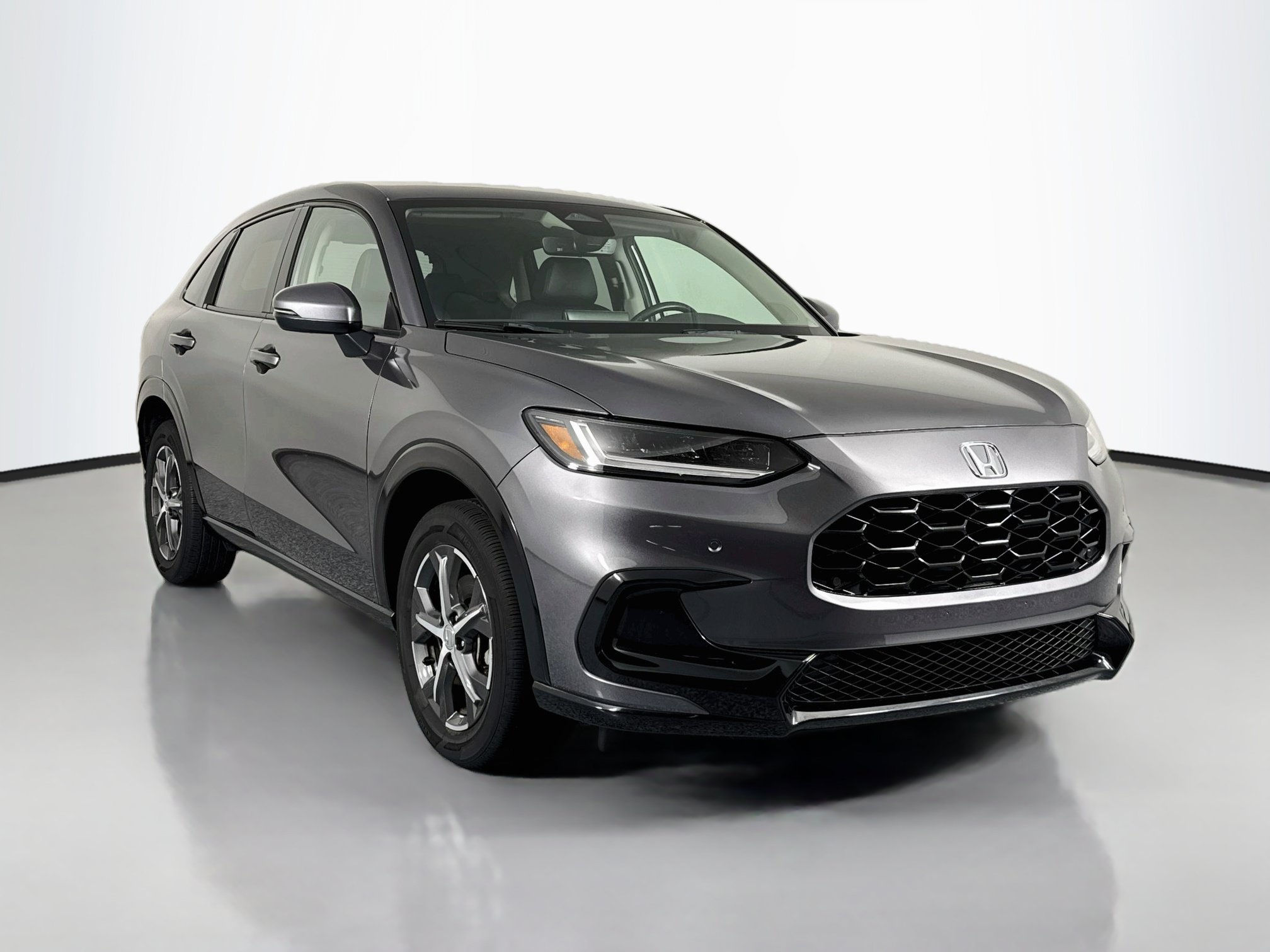 Certified 2024 Honda HR-V EX-L image 3