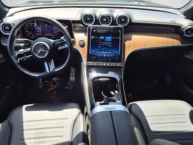 Certified 2025 Mercedes-Benz GLC 300 4MATIC image 19