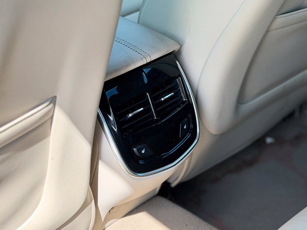 Used 2016 Cadillac XTS Luxury w/ Driver Awareness Package FWD image 17
