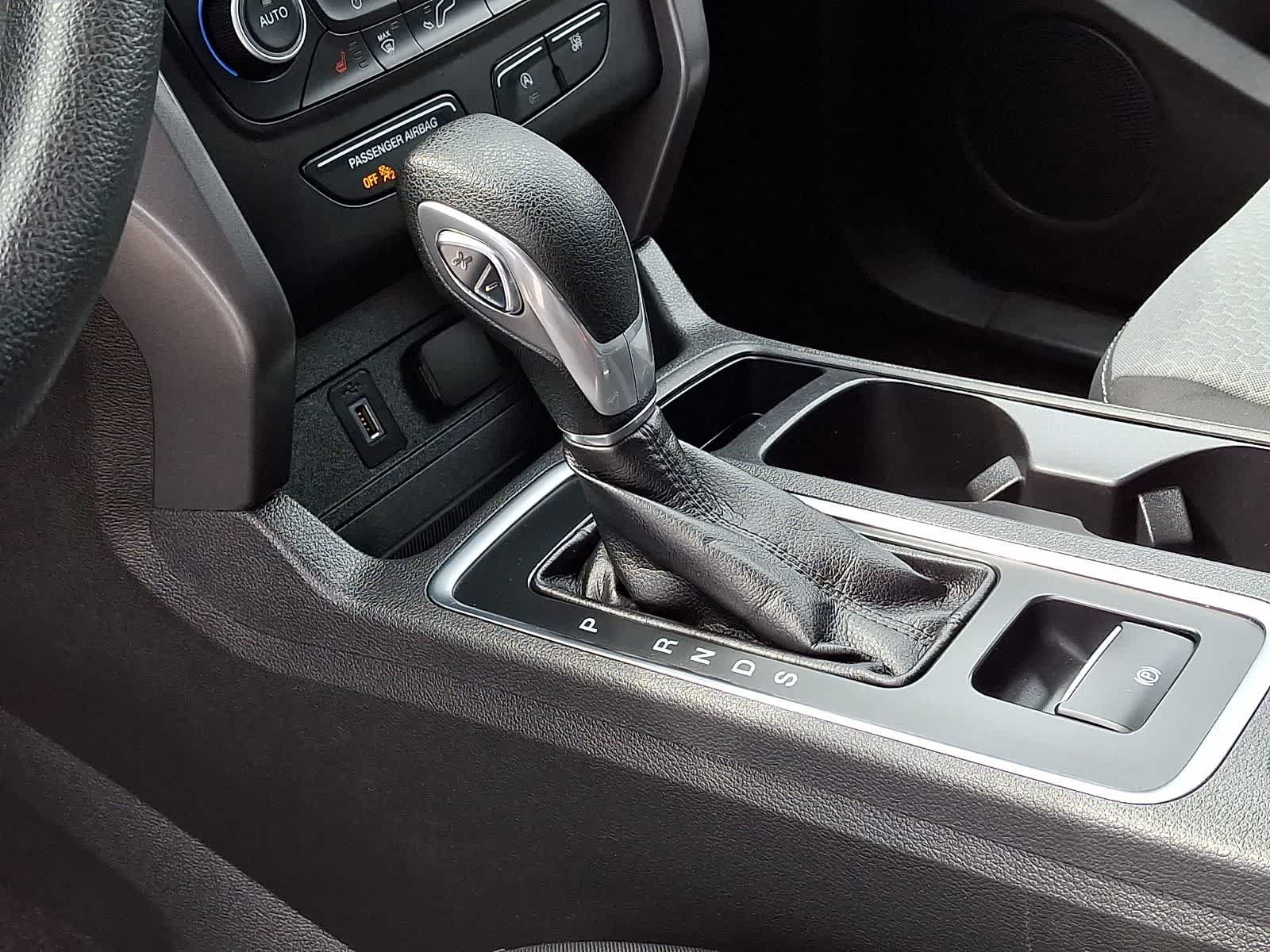 Used 2019 Ford Escape SE AWD/4WD image 17
