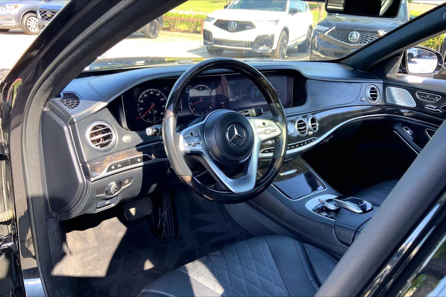 Used 2019 Mercedes-Benz S 560 4MATIC Sedan image 18