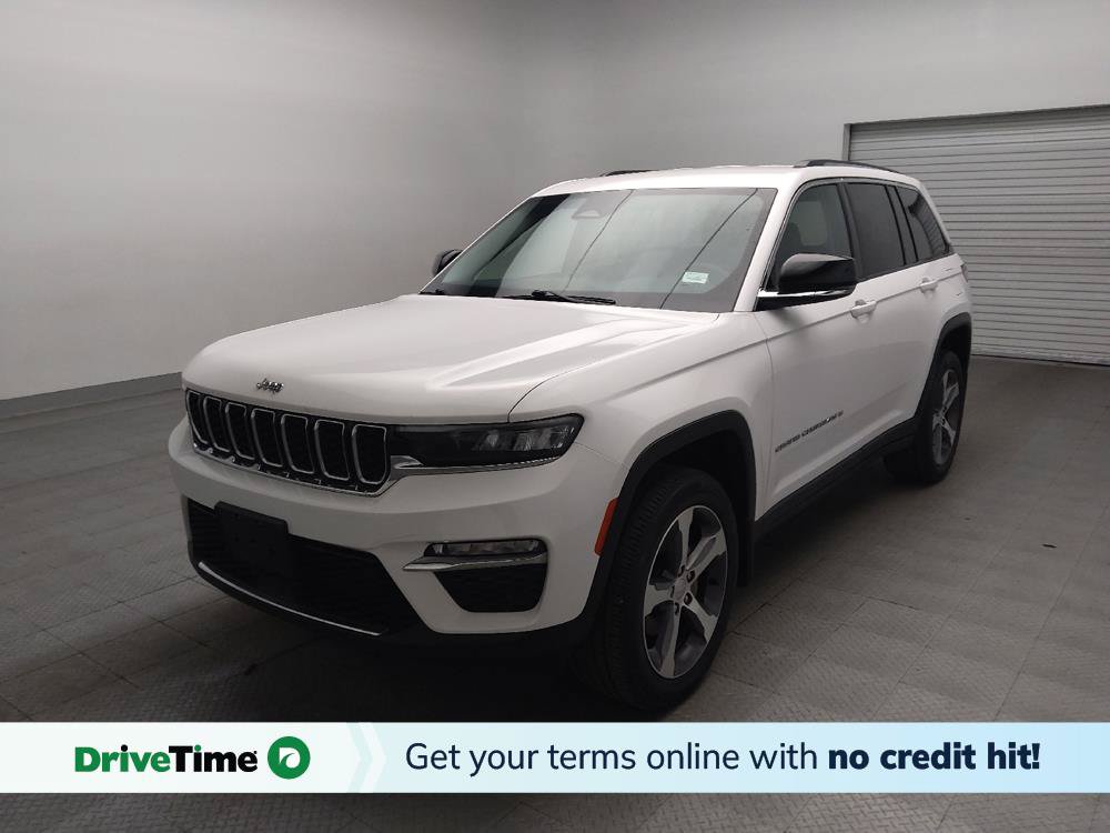 Used 2023 Jeep Grand Cherokee Limited w/ MOPAR Finishing Package AWD/4WD image 1