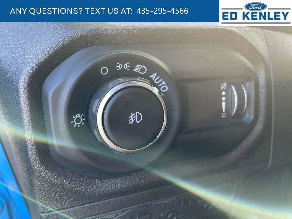 Used 2024 Jeep Wrangler Unlimited Sport AWD/4WD image 22