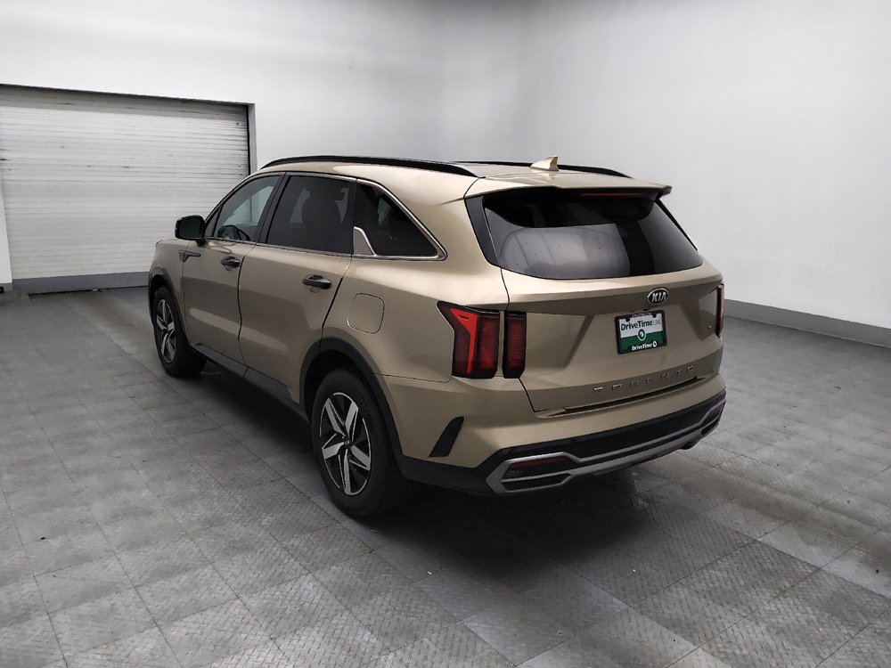 Used 2021 Kia Sorento S w/ Panoramic Sunroof Package FWD image 5