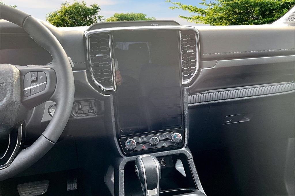 New 2026 Ford Ranger Lariat w/ FX4 Off-Road Package image 7