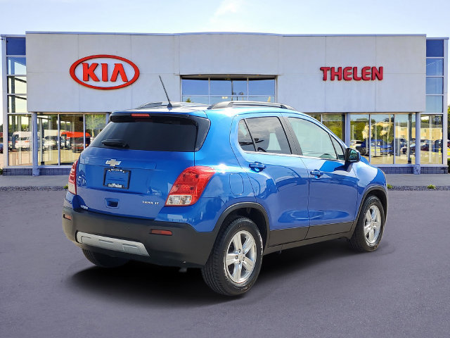 Used 2015 Chevrolet Trax LT w/ LT Sun and Sound Package FWD image 5