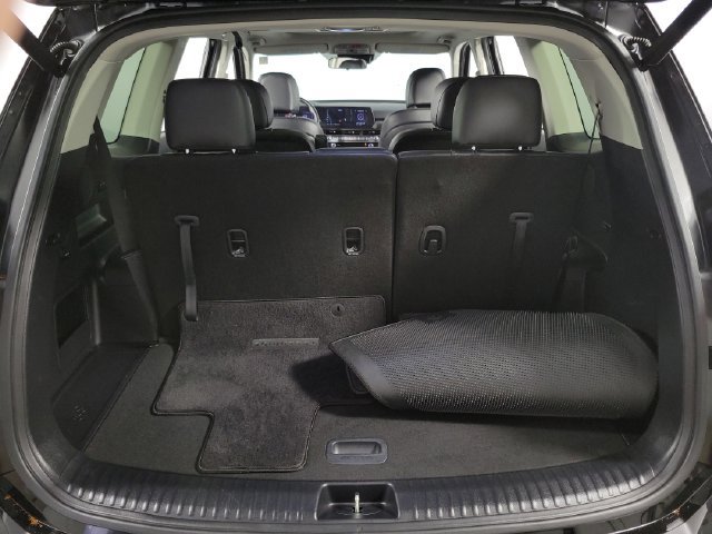 Used 2025 Kia Telluride S FWD image 28