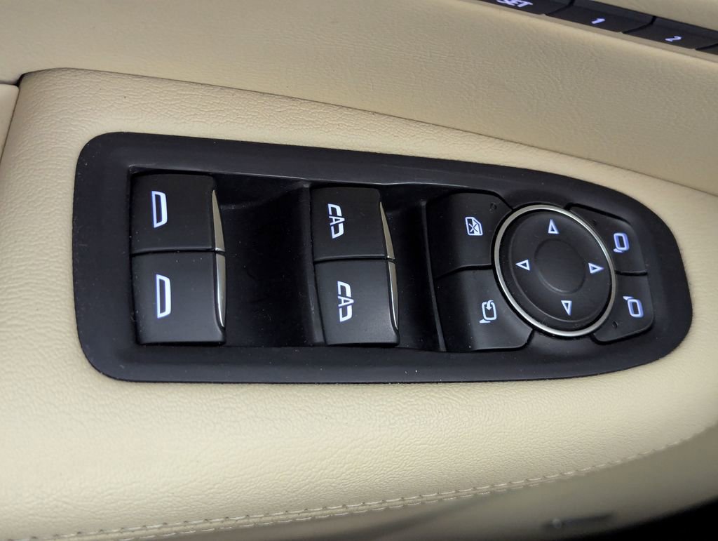 Used 2019 Cadillac XT5 Luxury AWD/4WD image 75