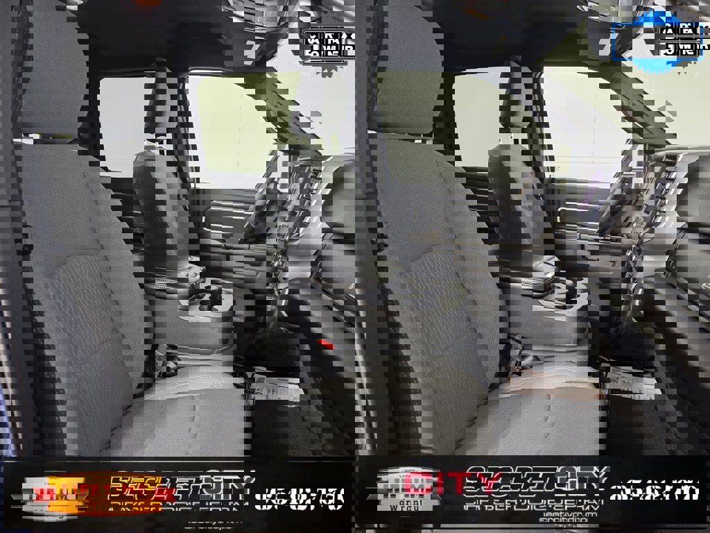 Used 2024 RAM 2500 Big Horn w/ Bed Utility Group image 33