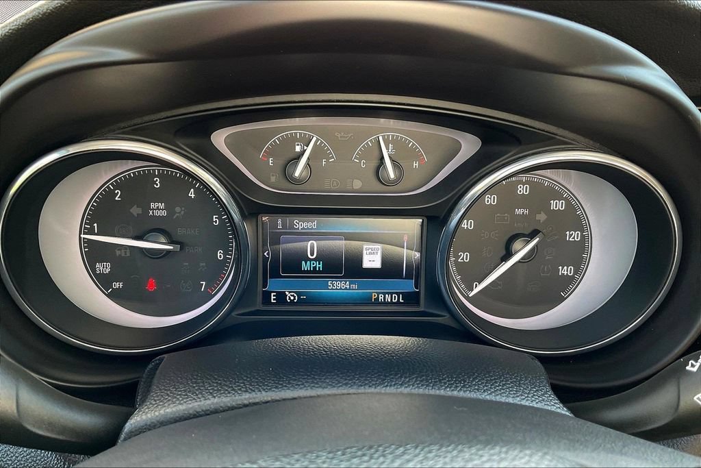 Used 2020 Buick Envision Essence w/ Experience Buick Package FWD image 17