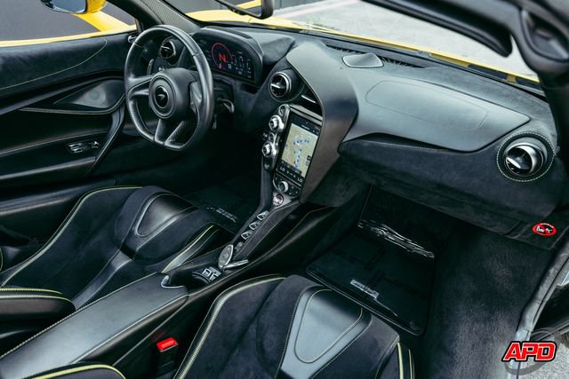 Used 2020 McLaren 720S Performance RWD image 20