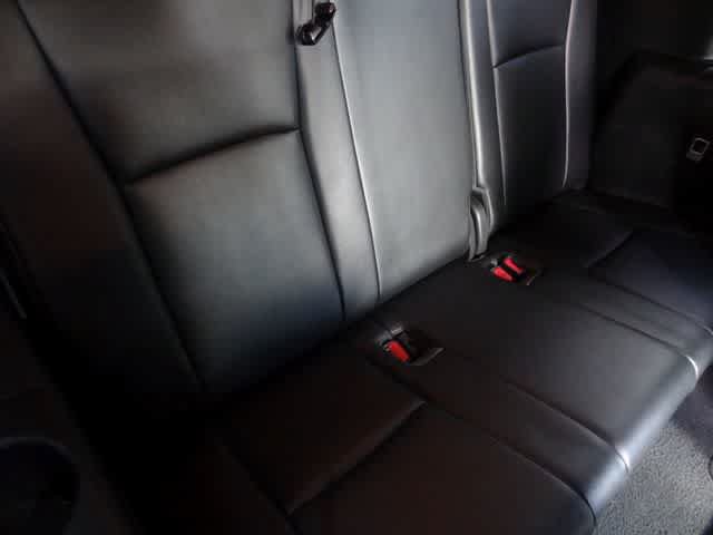 Used 2021 Toyota Highlander XSE FWD image 12