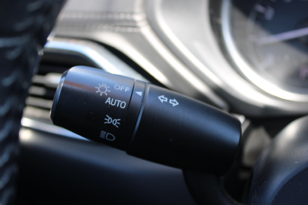 Used 2018 MAZDA CX-5 Touring FWD image 36