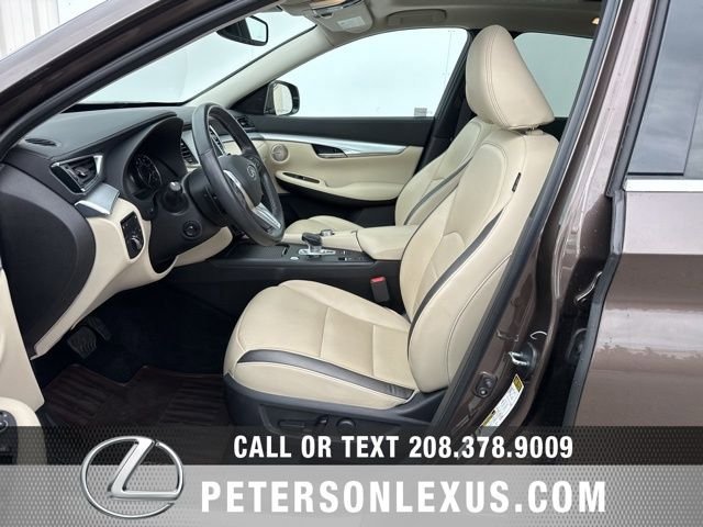 Used 2019 INFINITI QX50 Essential w/ Premium Heat Package image 24