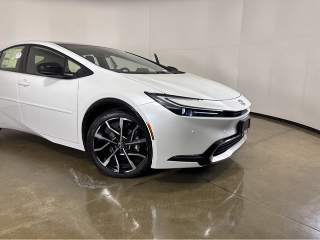 New 2026 Toyota Prius Plug-In Hybrid image 7