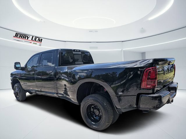 New 2026 RAM 3500 Big Horn AWD/4WD image 5