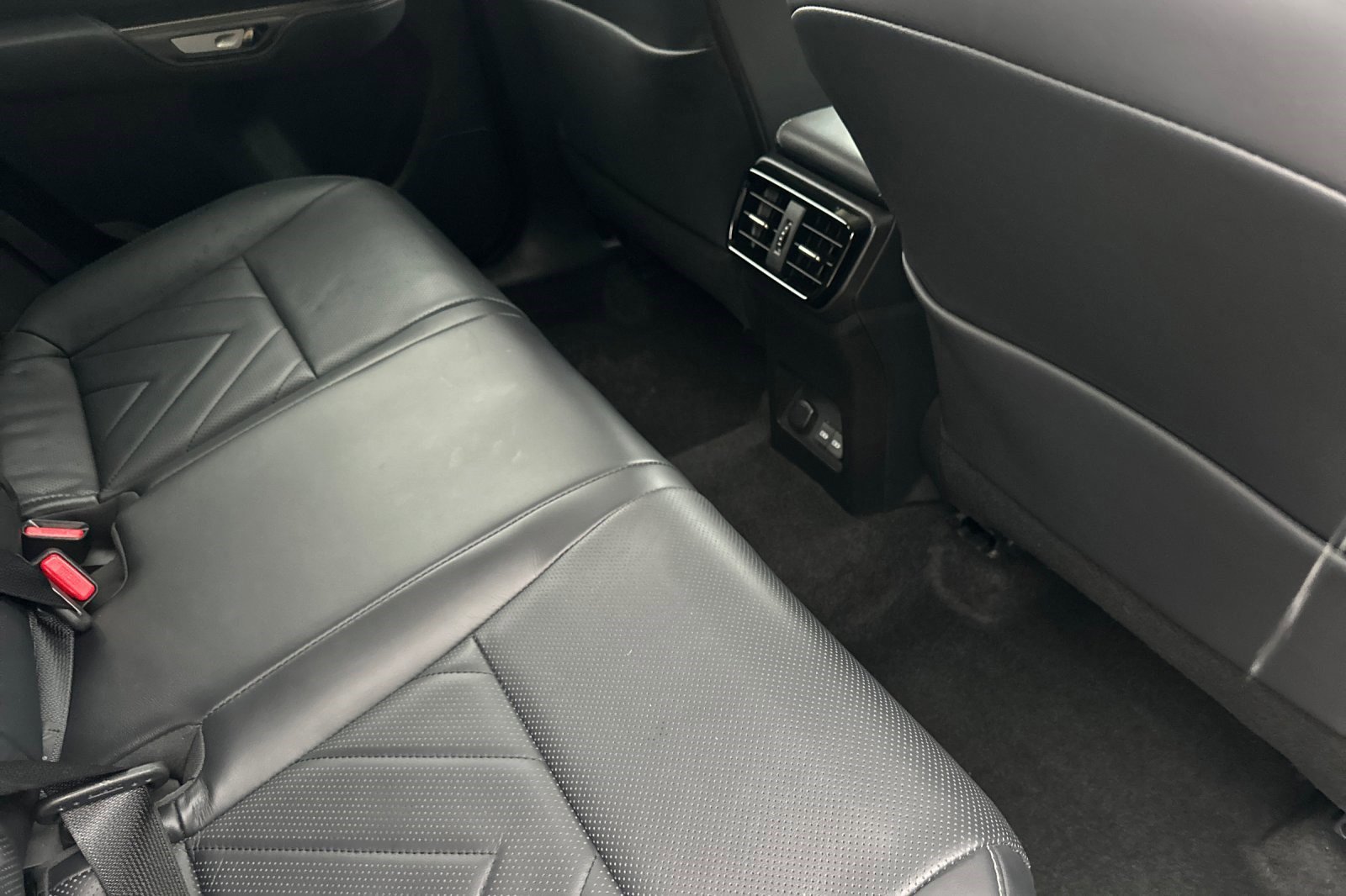 Certified 2025 Lexus NX 300h AWD w/ Luxury Package image 29