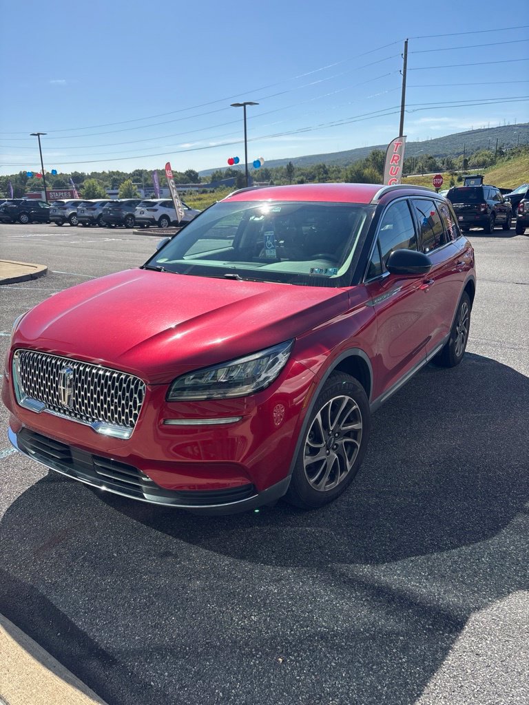 Used 2020 Lincoln Corsair AWD w/ Equipment Group 101A image 3
