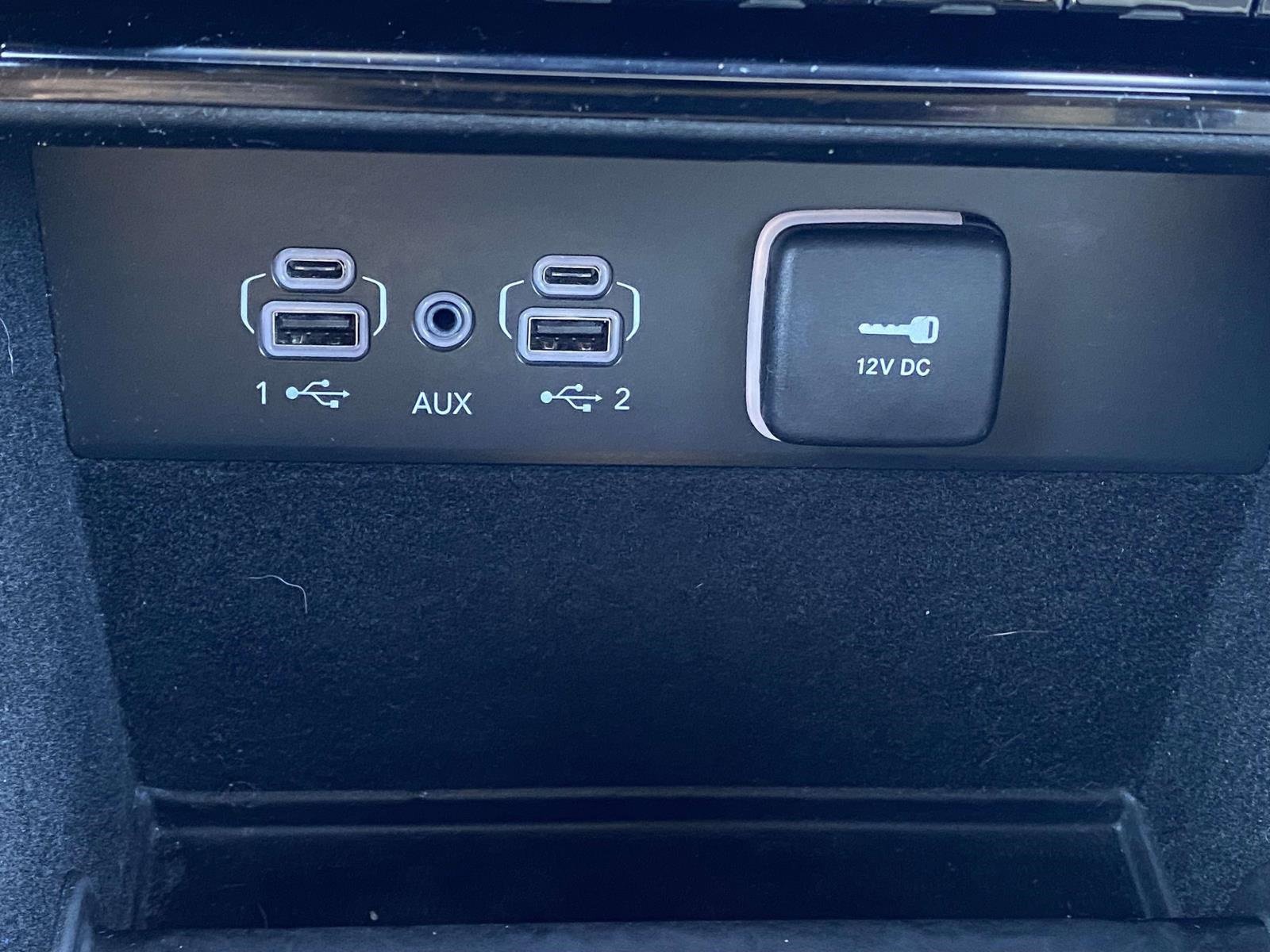 Used 2022 Jeep Grand Cherokee Limited image 26