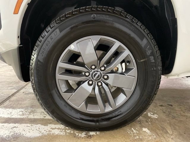 Used 2026 Nissan Frontier SV AWD/4WD image 25
